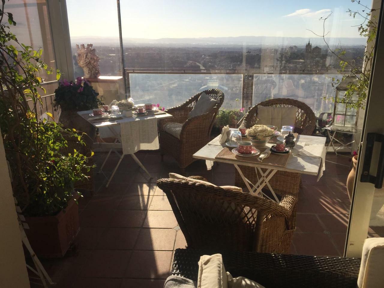 Casa Tipica Siciliana Patronale Home Bedandbreakfast Tremetrisoprailcielo Camere Con Vista, Colazione Interna In Terrazzo Panoramico Caltagirone Exteriör bild