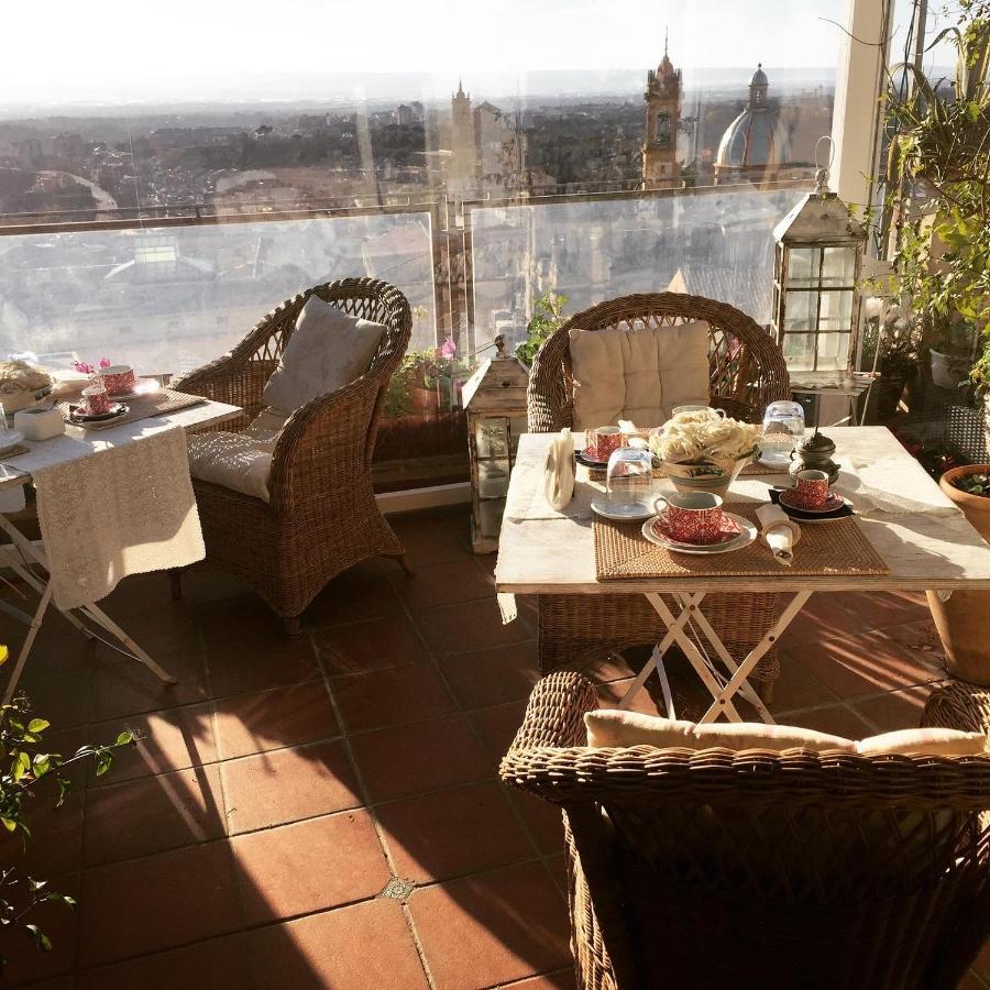 Casa Tipica Siciliana Patronale Home Bedandbreakfast Tremetrisoprailcielo Camere Con Vista, Colazione Interna In Terrazzo Panoramico Caltagirone Exteriör bild