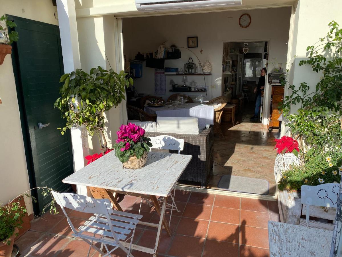 Casa Tipica Siciliana Patronale Home Bedandbreakfast Tremetrisoprailcielo Camere Con Vista, Colazione Interna In Terrazzo Panoramico Caltagirone Exteriör bild